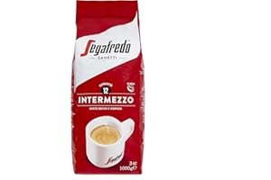 Segafredo Zanetti Caffè in Grani Intermezzo (Confezione da 1 Kg) – Adatto per la Moka – Linea Le Classiche, Chicchi di Caffè a Tostatura scura, Gusto deciso e corposo